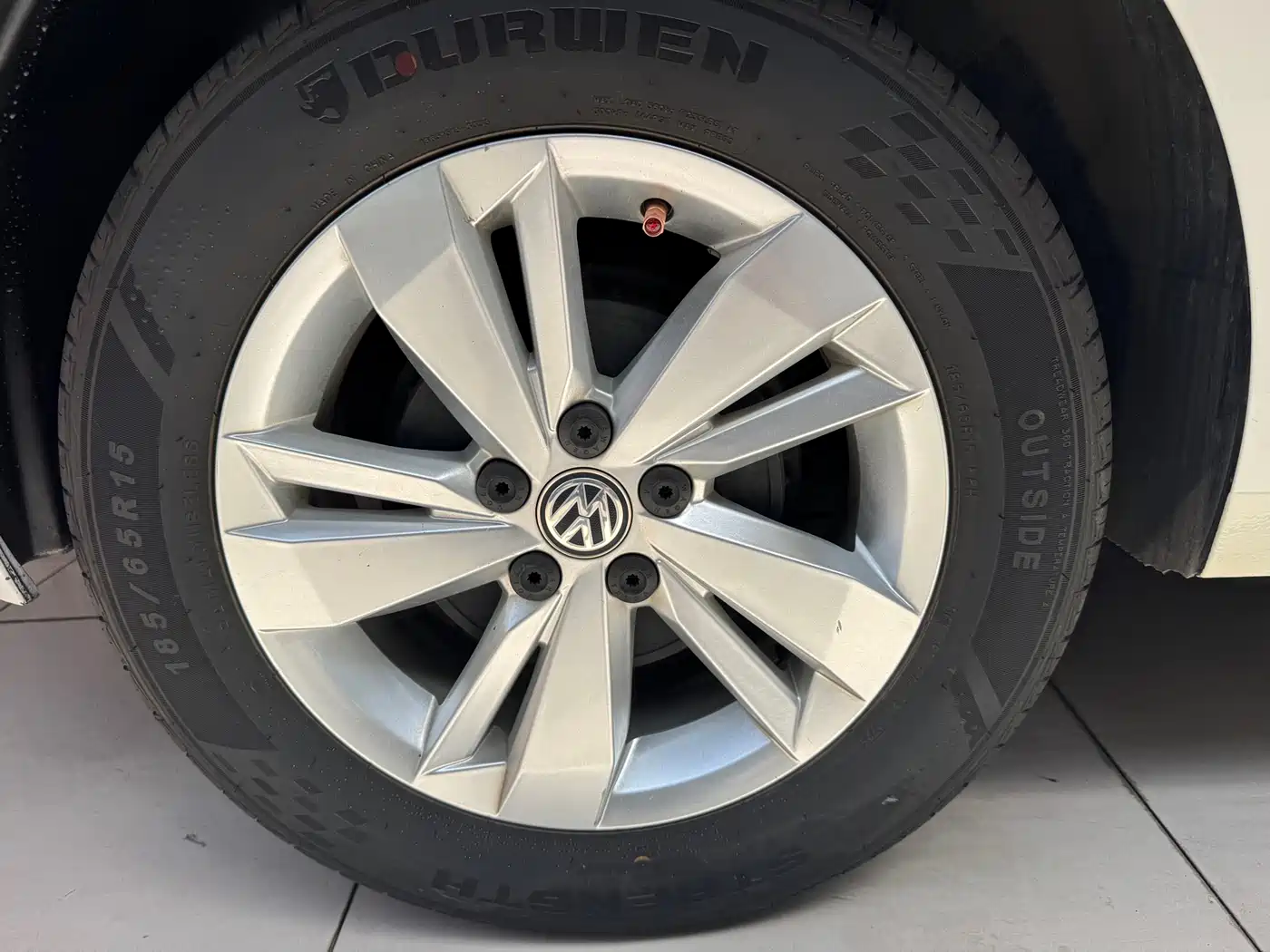 Volkswagen Polo 2021 Plus 1.5L Automatic Panorama Enjoyment Edition фото 5