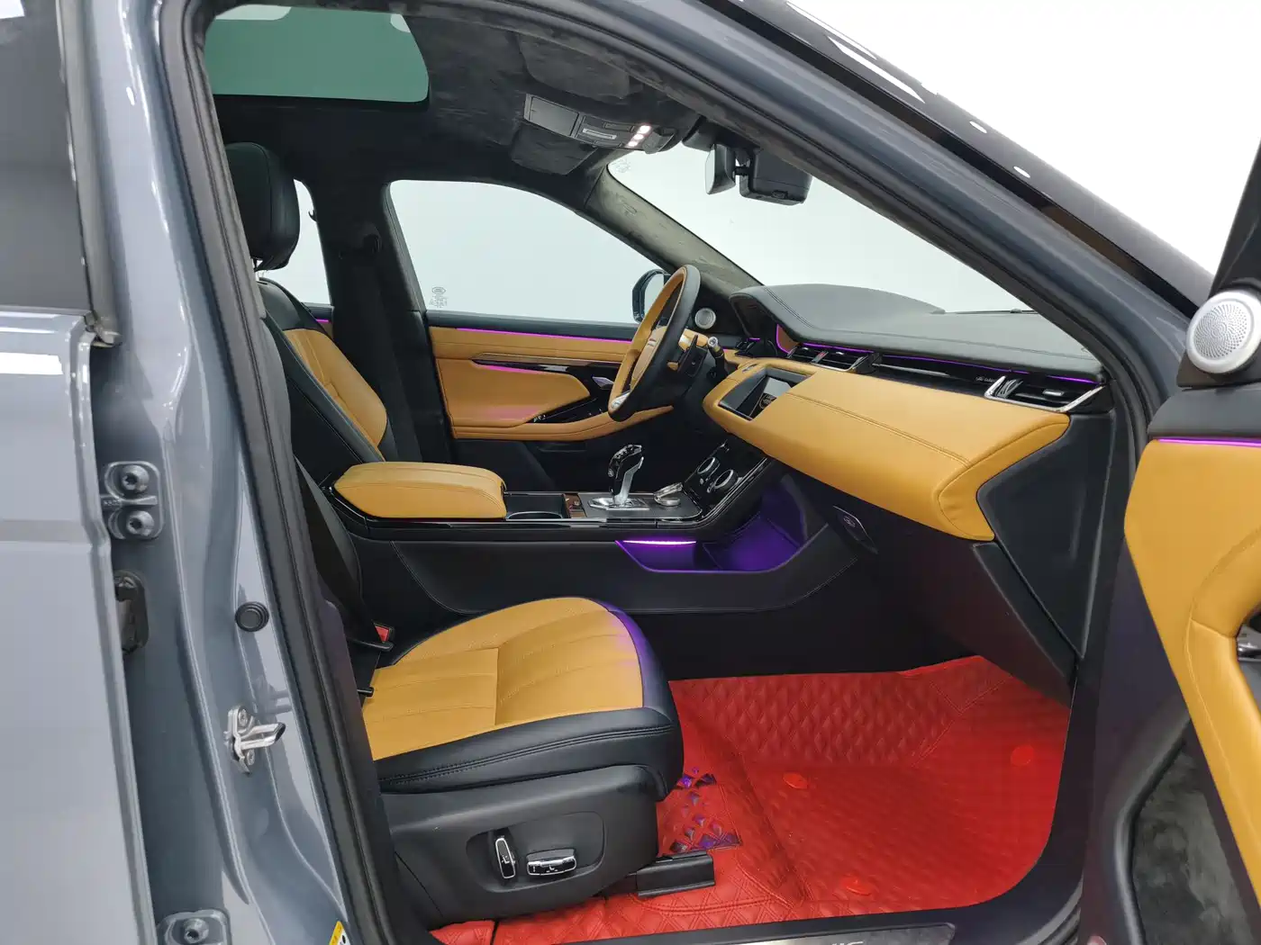 Land Rover Range Rover Evoque 2020 249PS R-DYNAMIC S First Edition Sport фото 8