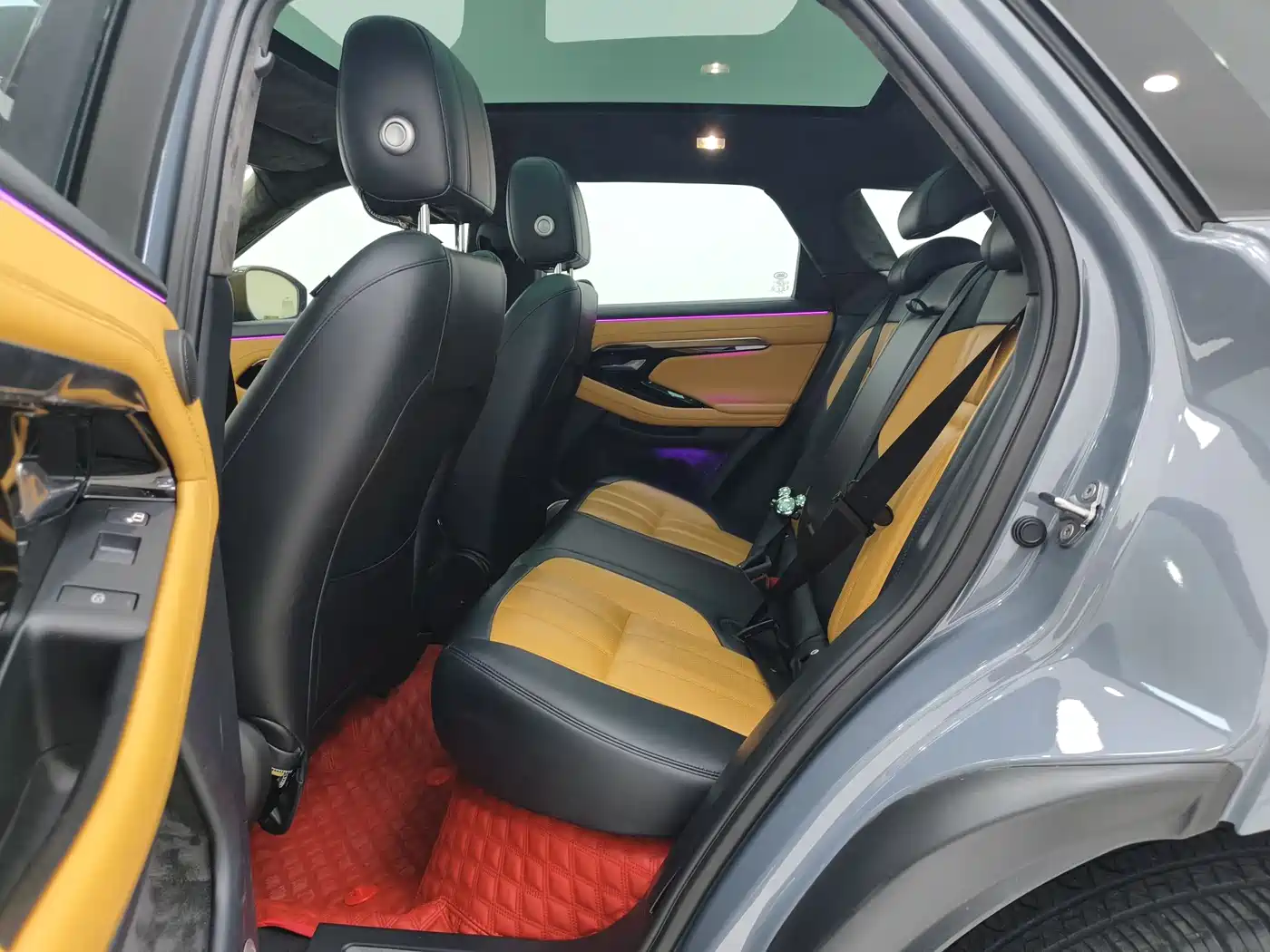 Land Rover Range Rover Evoque 2020 249PS R-DYNAMIC S First Edition Sport фото 9