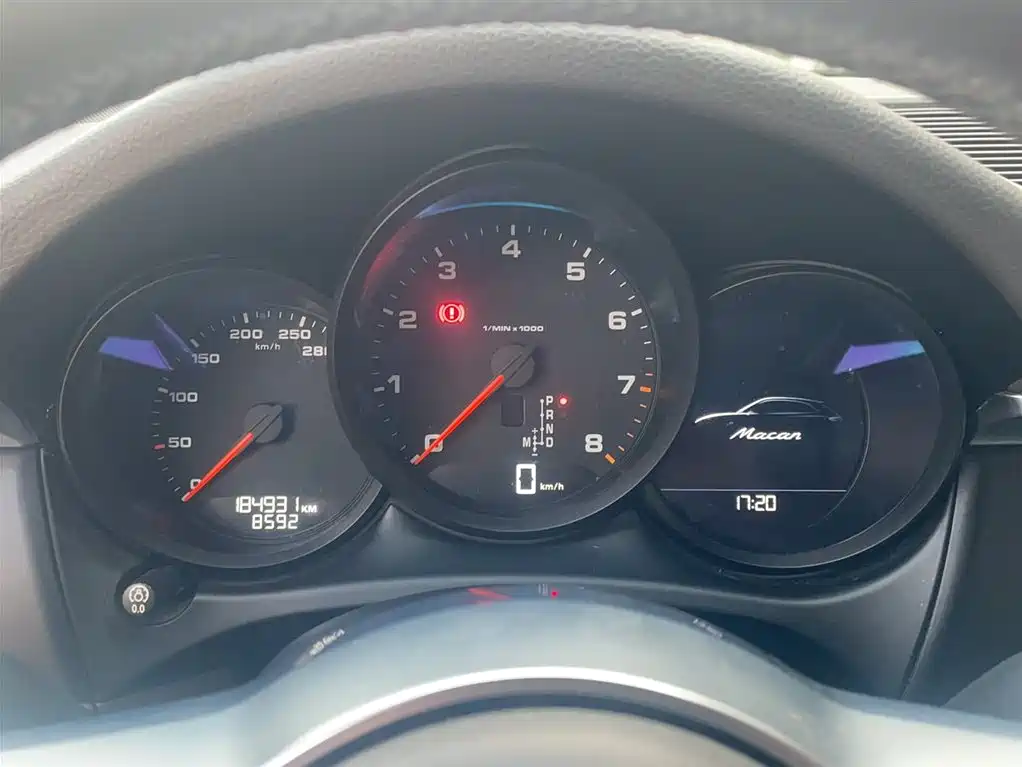 Porsche Macan 2017 Macan 2.0T фото 5