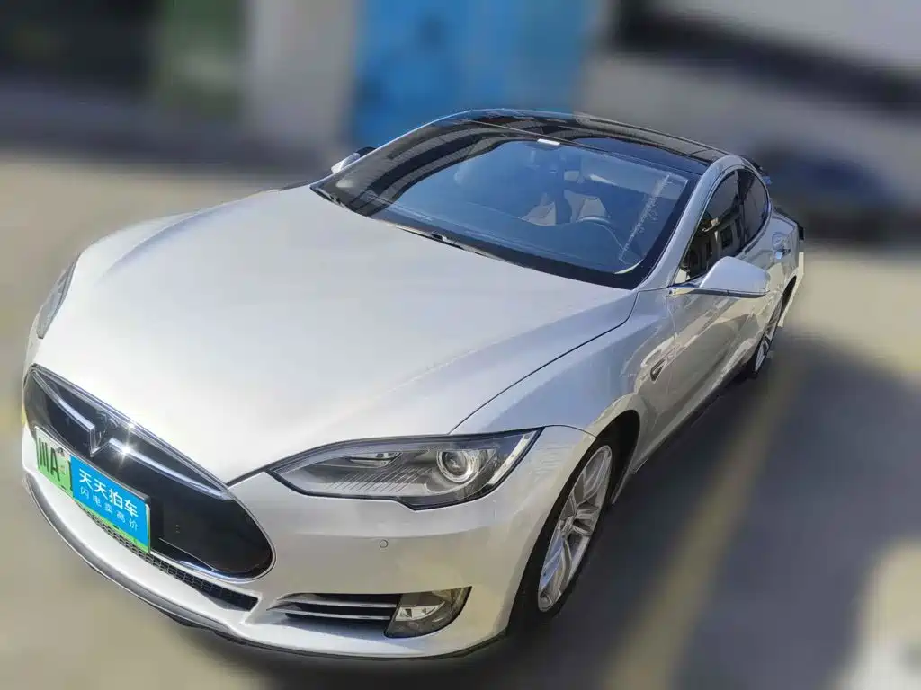 Tesla Model S 2014 2014 Model S P85