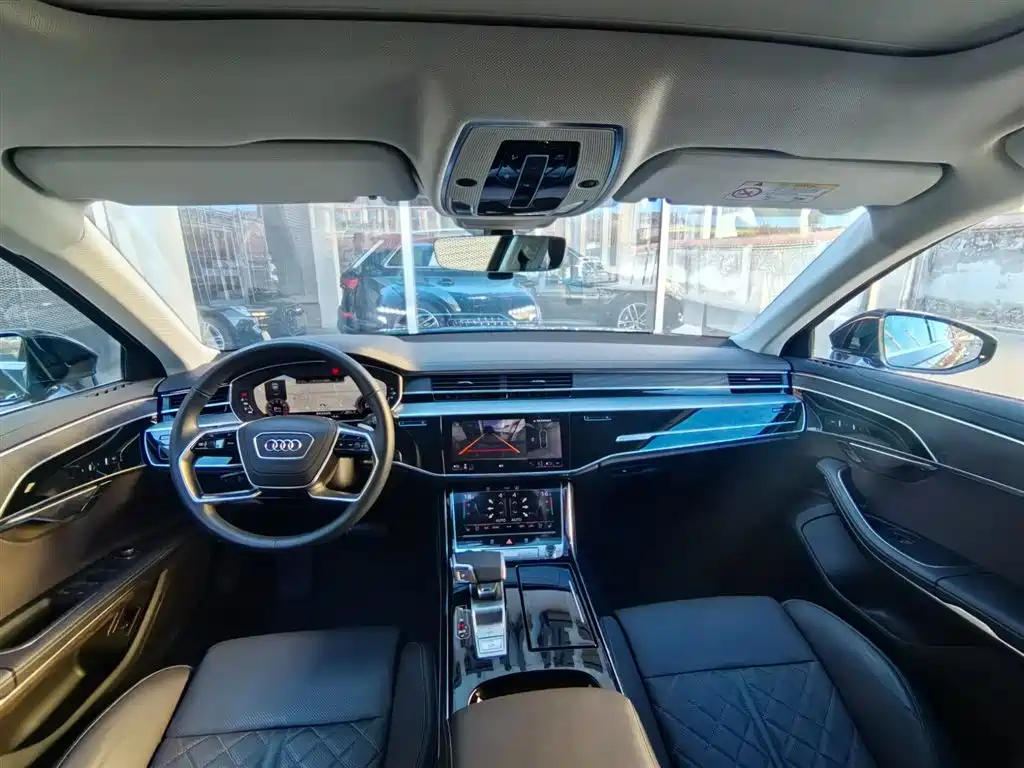 Audi A8 2024 Model A8L 50 TFSI quattro Premium Selection фото 10