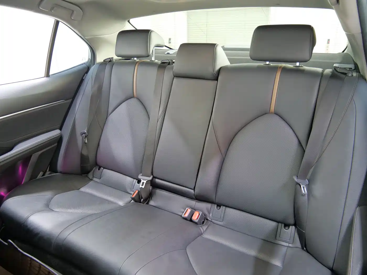 Toyota Camry 2021 2.5G Luxury Edition фото 10