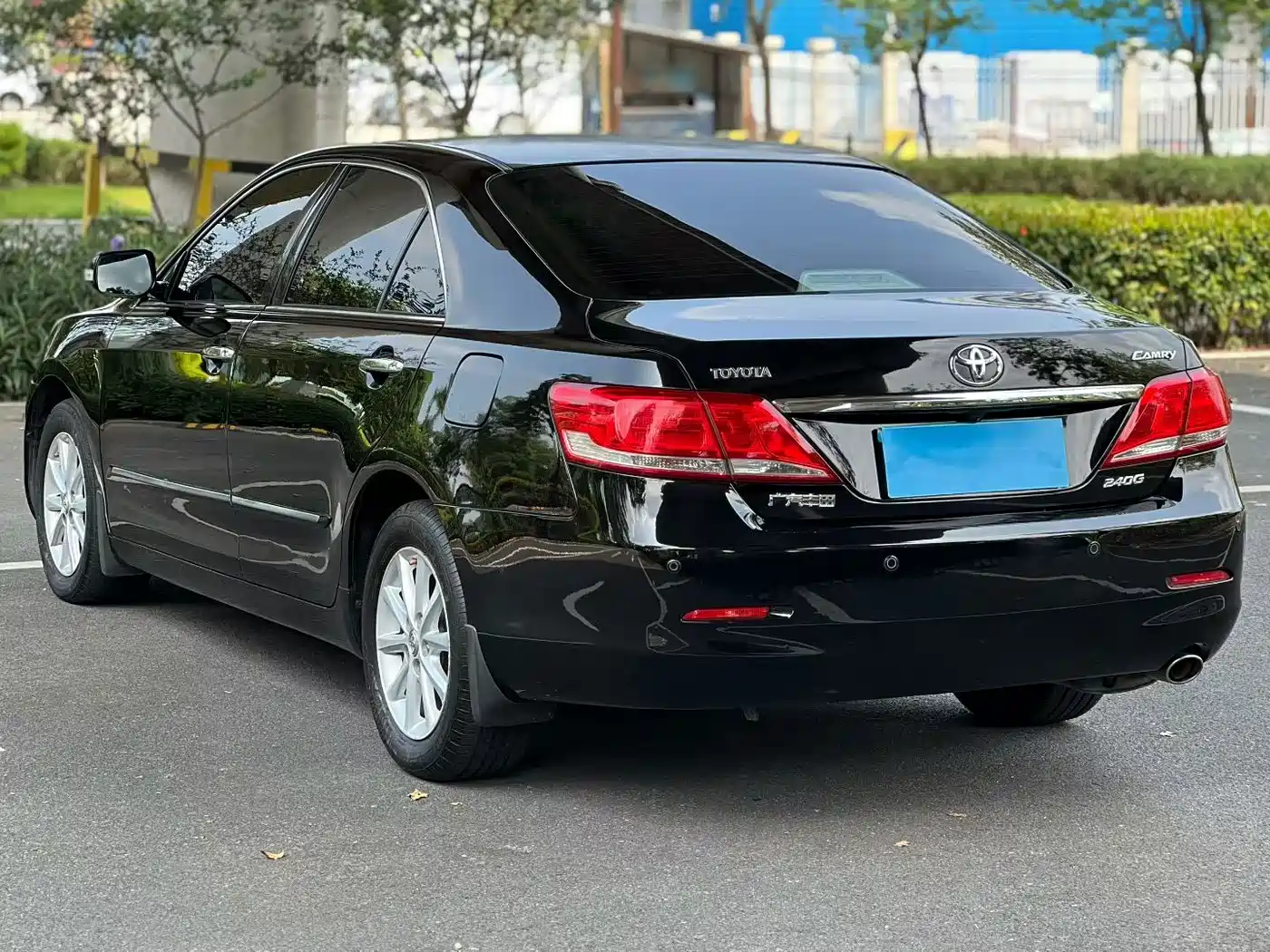 Toyota Camry 2011 240G Luxury Anniversary Edition фото 6