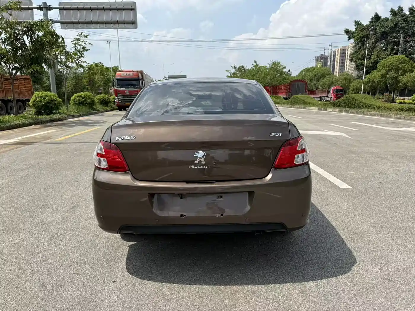 Peugeot 301 2016 1.6L Manual Comfort Edition фото 5