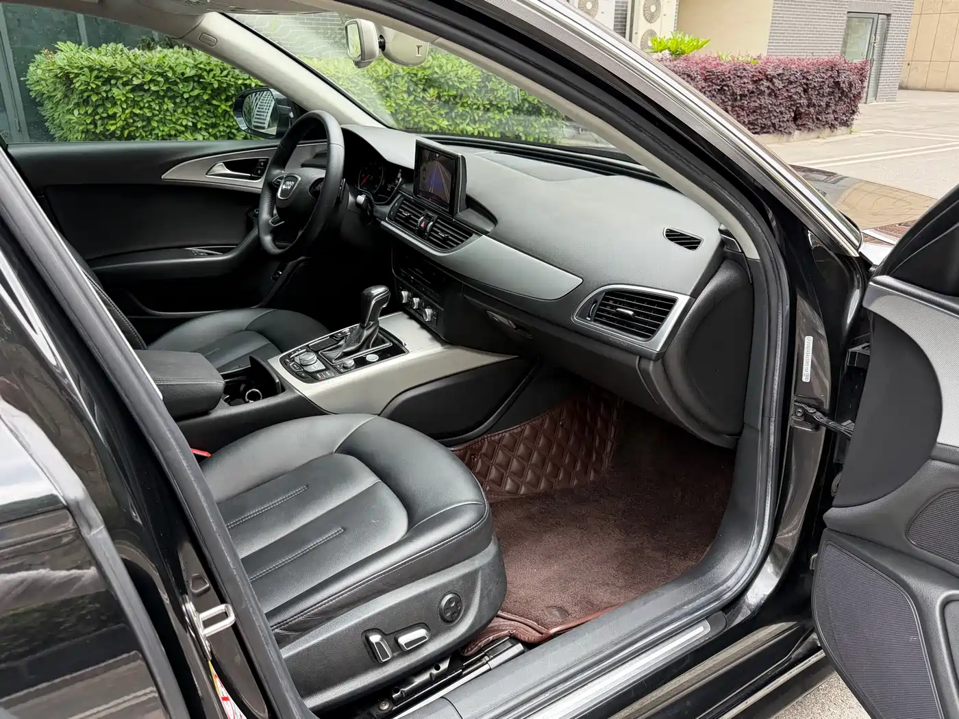 Audi A6L 2018 30th Anniversary 35 TFSI Fashion фото 8
