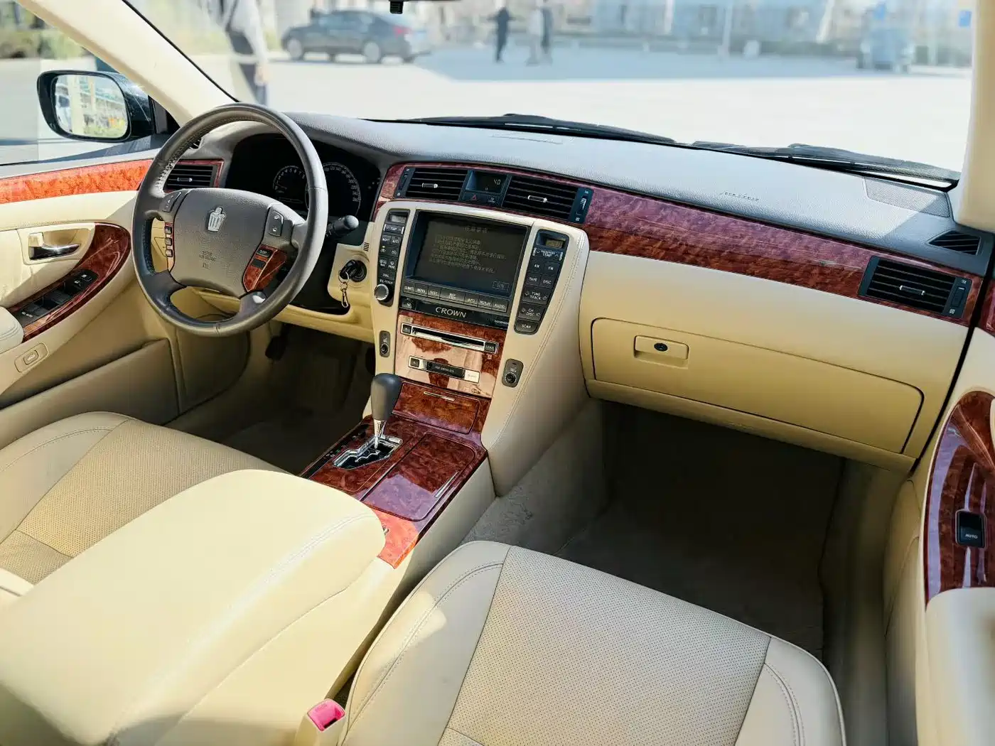 Toyota Crown 2009 2.5L Royal Special Navigation Edition фото 8