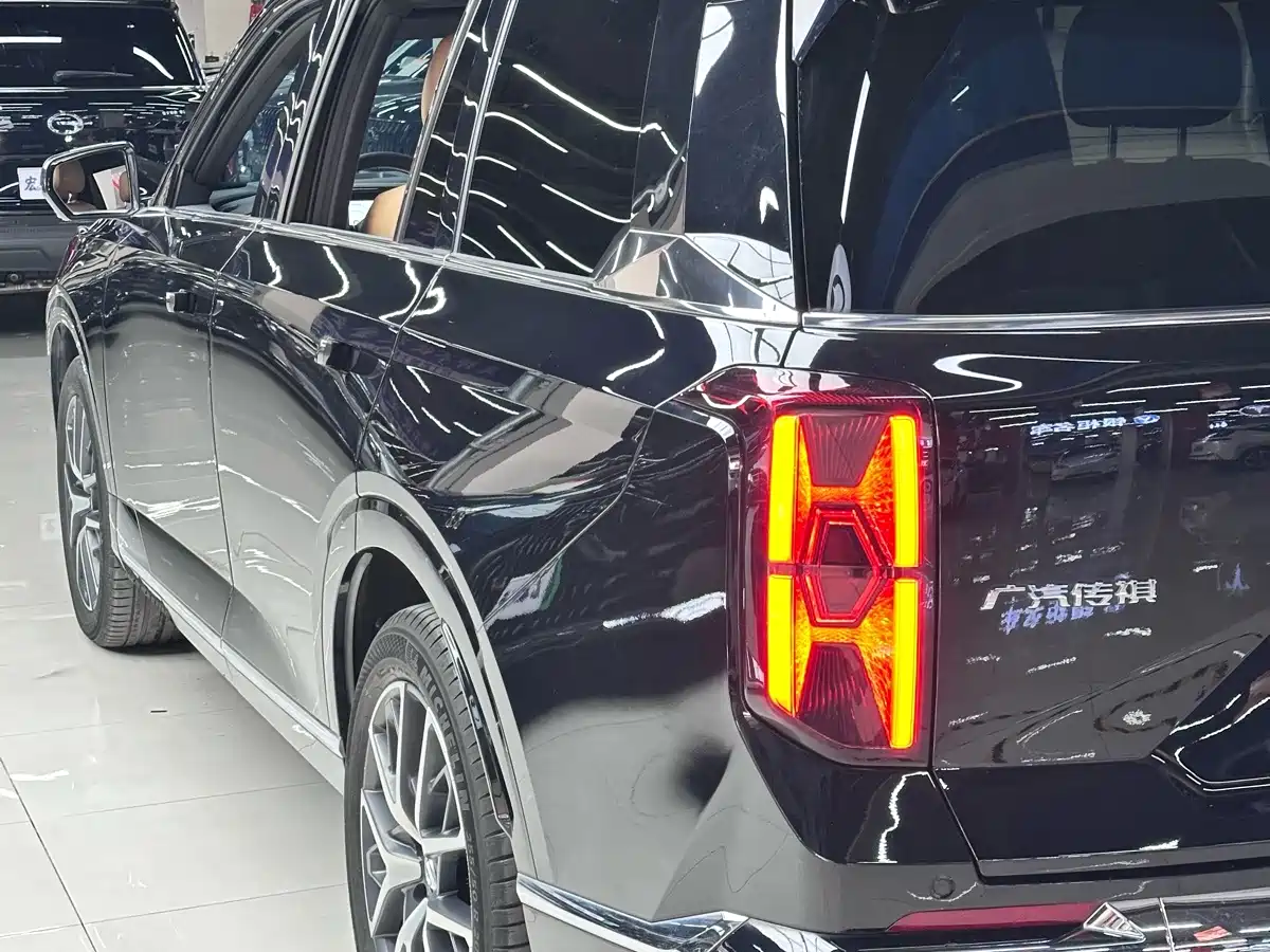 Photo 7 - GAC Trumpchi GS8