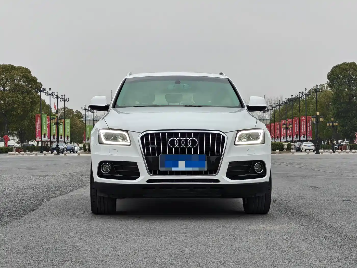 AUDI Q5