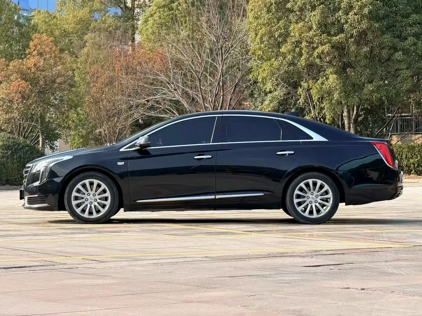 Cadillac XTS 2018 28T Technology фото 9