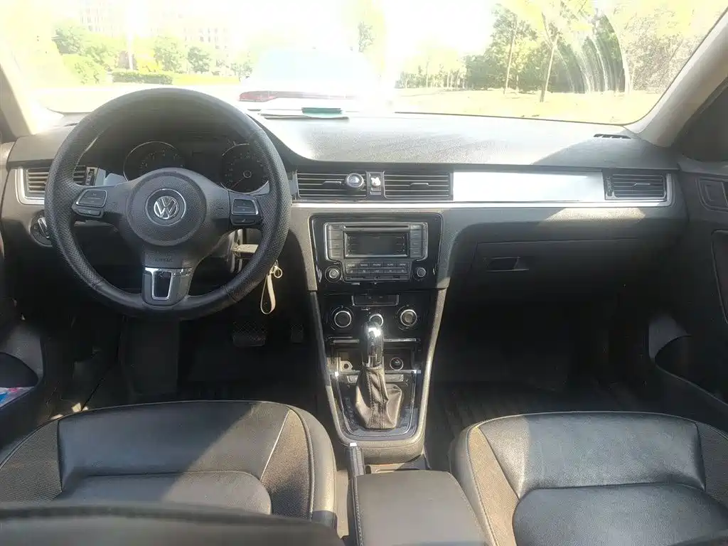 Volkswagen Bora 2015 Quality Edition 1.6L Automatic Comfort фото 13