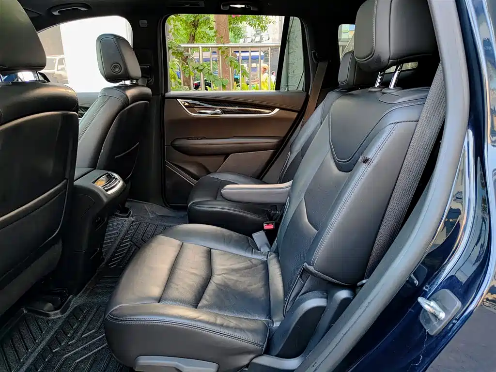 Cadillac XT6 2020 28T 6-Seater 4WD Luxury Model фото 8