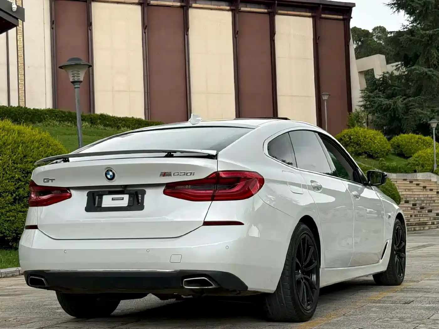BMW 6 Series GT 2019 630i Luxury Design Package фото 9