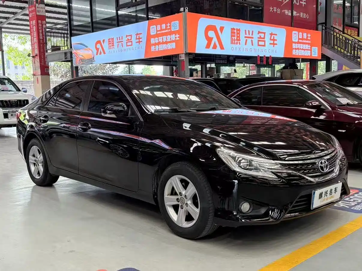 Toyota Reiz 2013 2.5V Elite Edition фото 3