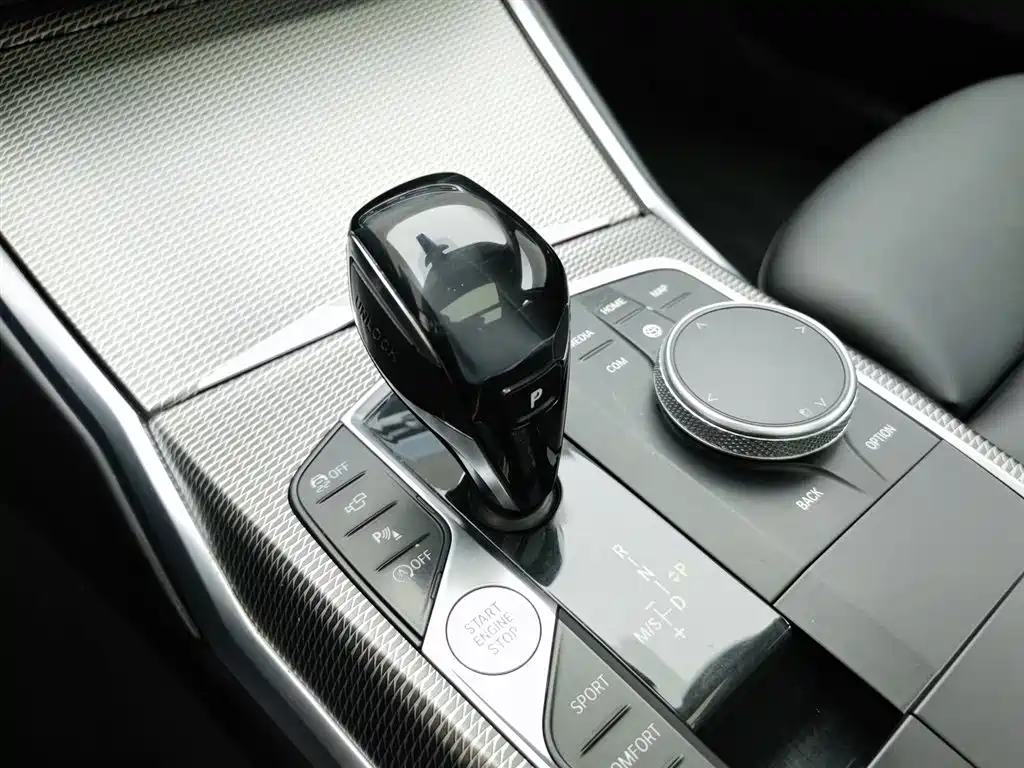 BMW 3 Series 2020 325Li M Sport Black Night Package фото 13