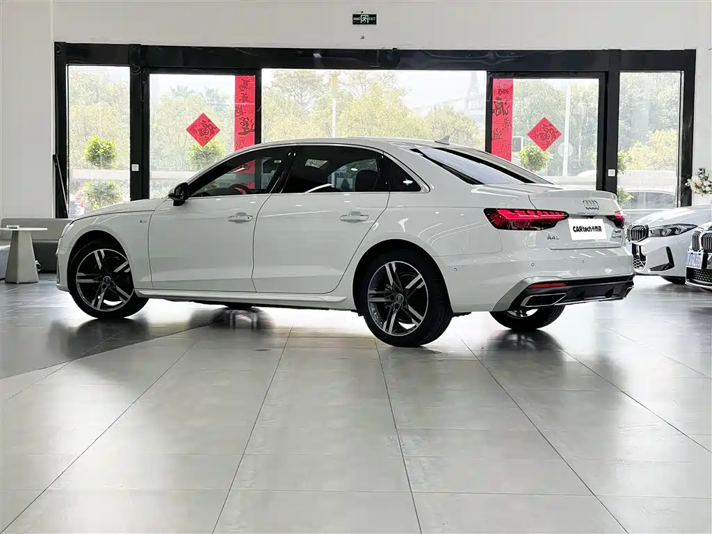 Audi A4L 2020 40 TFSI Luxury Dynamic фото 4