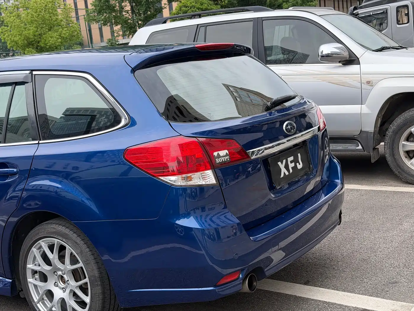 Subaru Legacy 2010 2.0i Luxury Wagon фото 11
