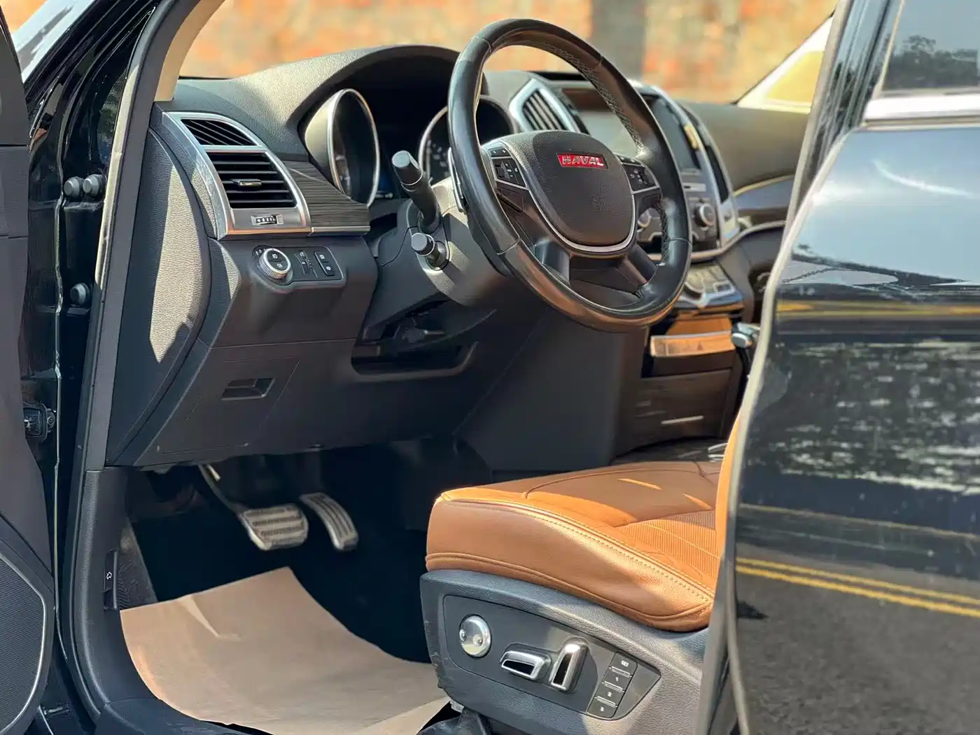 Haval H9 2015 2.0T 4WD Luxury 7-Seater фото 8
