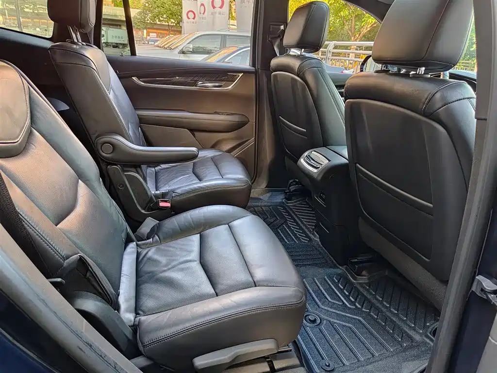 Cadillac XT6 2020 28T 6-Seater 4WD Luxury Model фото 11