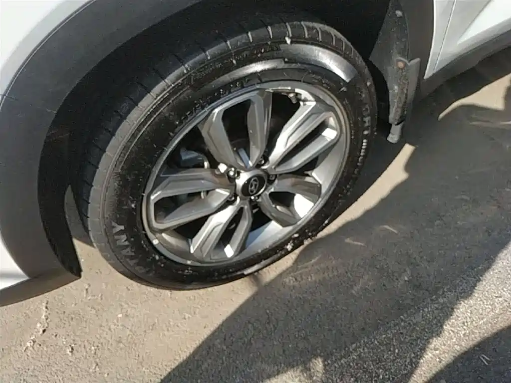 Hyundai Beijing Hyundai ix35 2019 2.0L Automatic 2WD Zhiyong·Enjoy China V фото 23