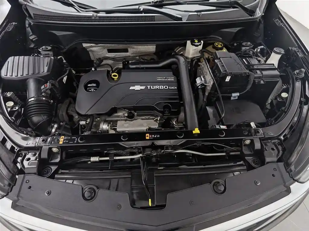 Chevrolet Equinox 2021 535T Yujie Edition фото 6
