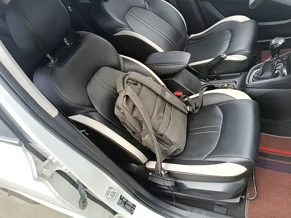 Baojun 360 2020 2019 1.5L CVT Elite (China VI)