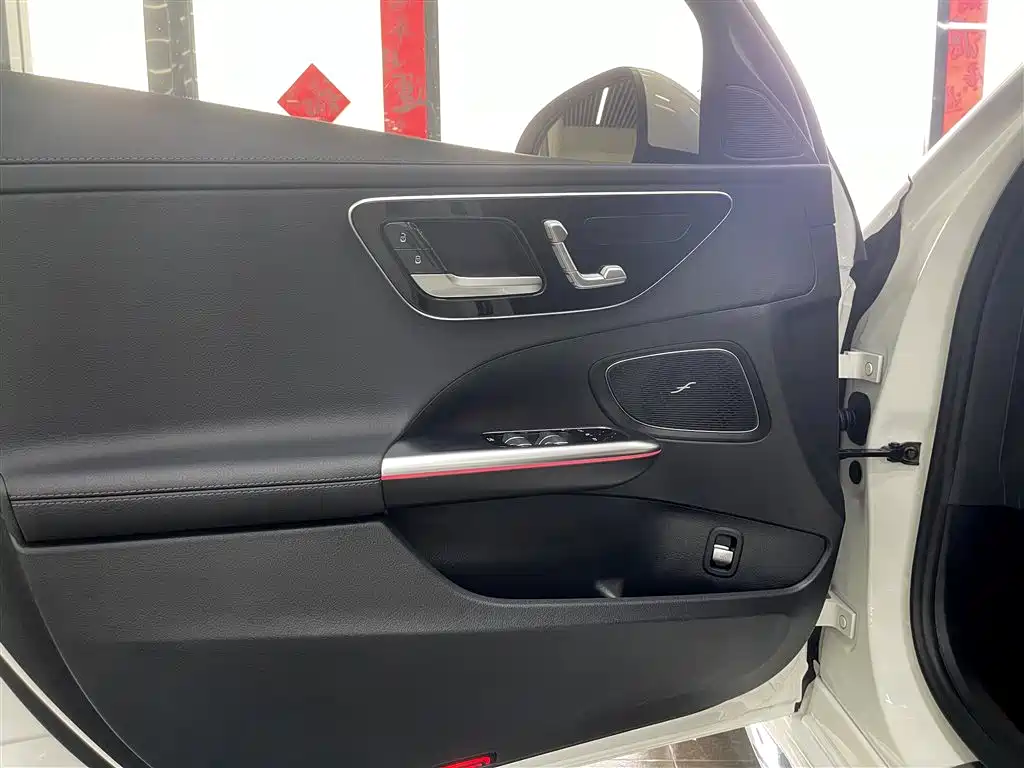 Mercedes-Benz C-Class 2022 C 260 L Sport 4MATIC фото 7