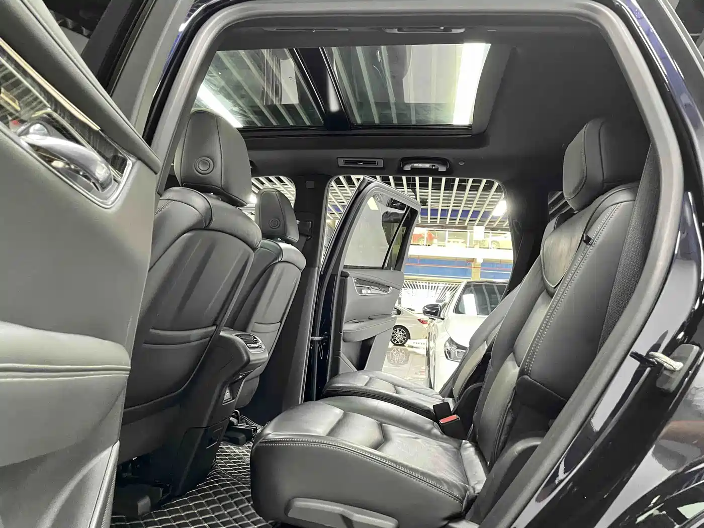 Cadillac XT6 2019 2020 28T 6-Seater Luxury Model