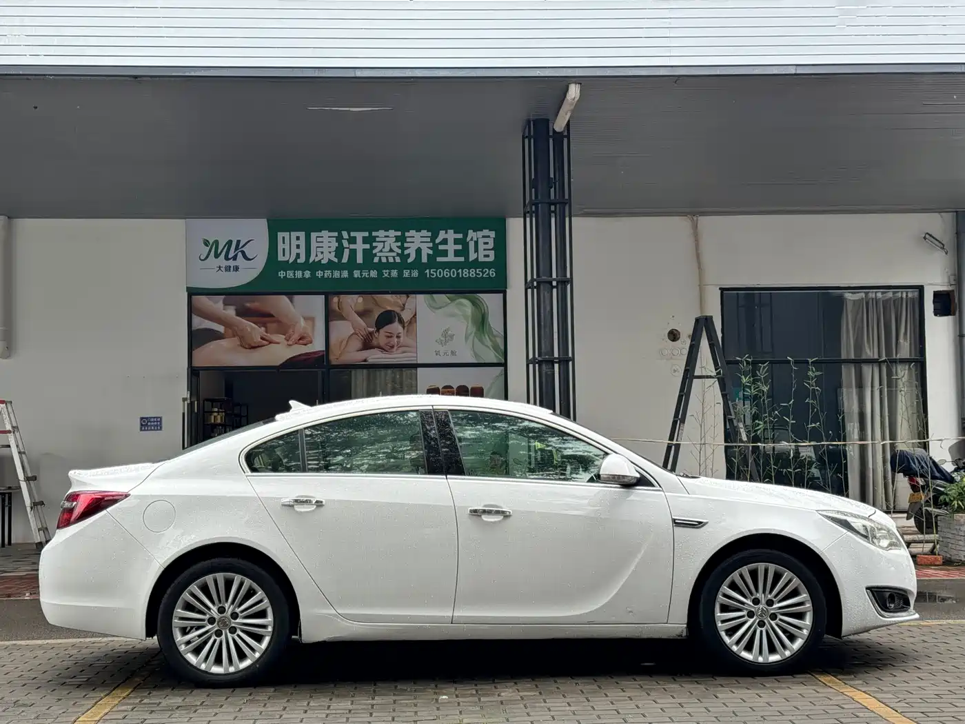 Buick Regal 2014 2.4L SIDI Elite Fashion Type фото 10