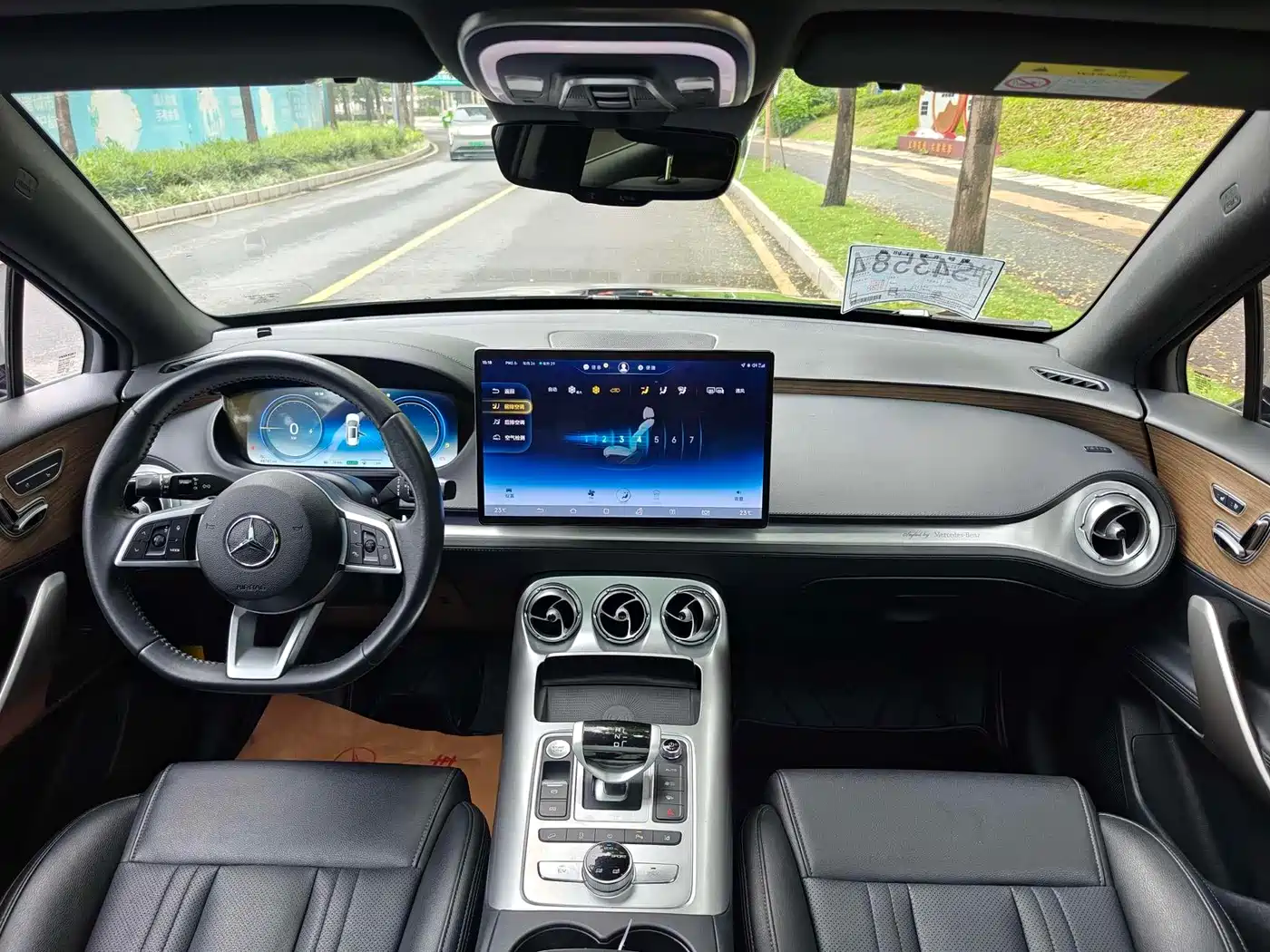 Denza X 2020 PHEV Classic Edition фото 22