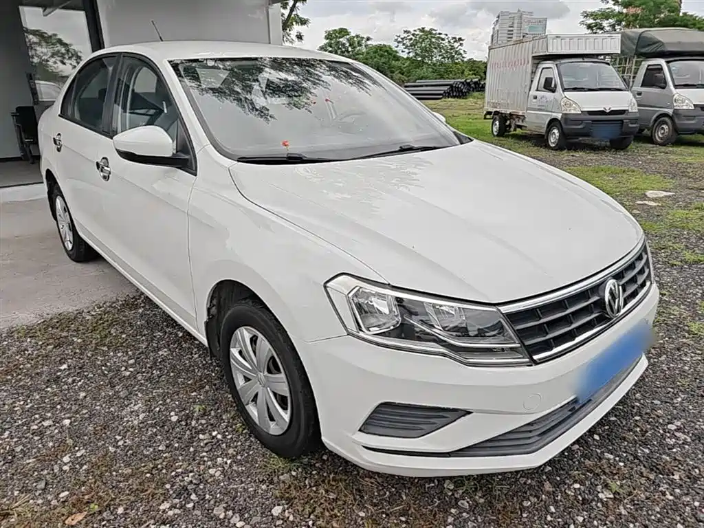 Volkswagen Jetta 2017 1.5L Automatic Fashion фото 4