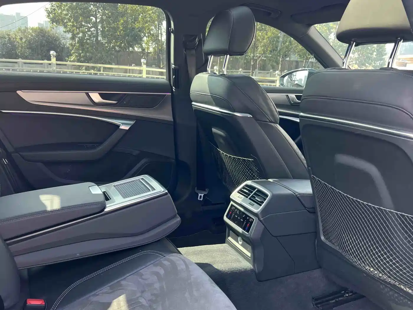 Audi A6L 2020 45 TFSI Premium Dynamic фото 15