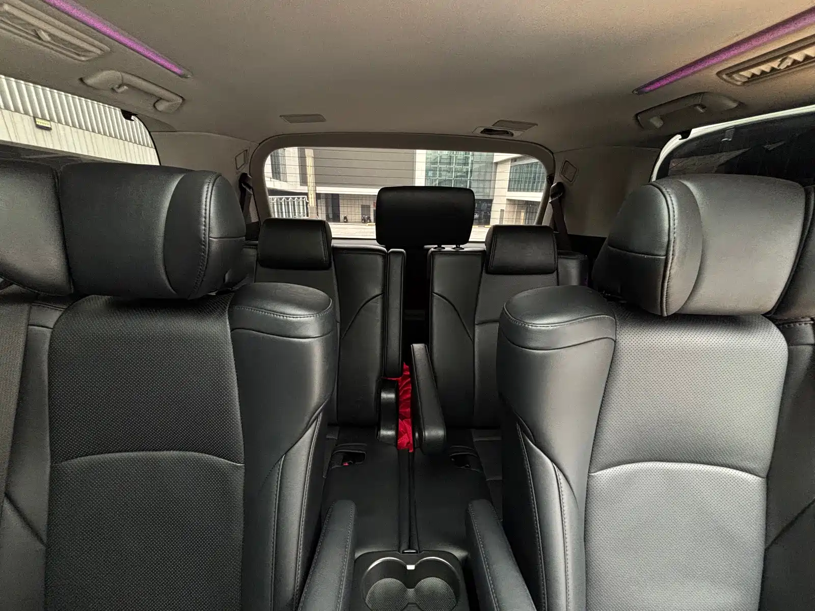 Фото 11 - Toyota Vellfire