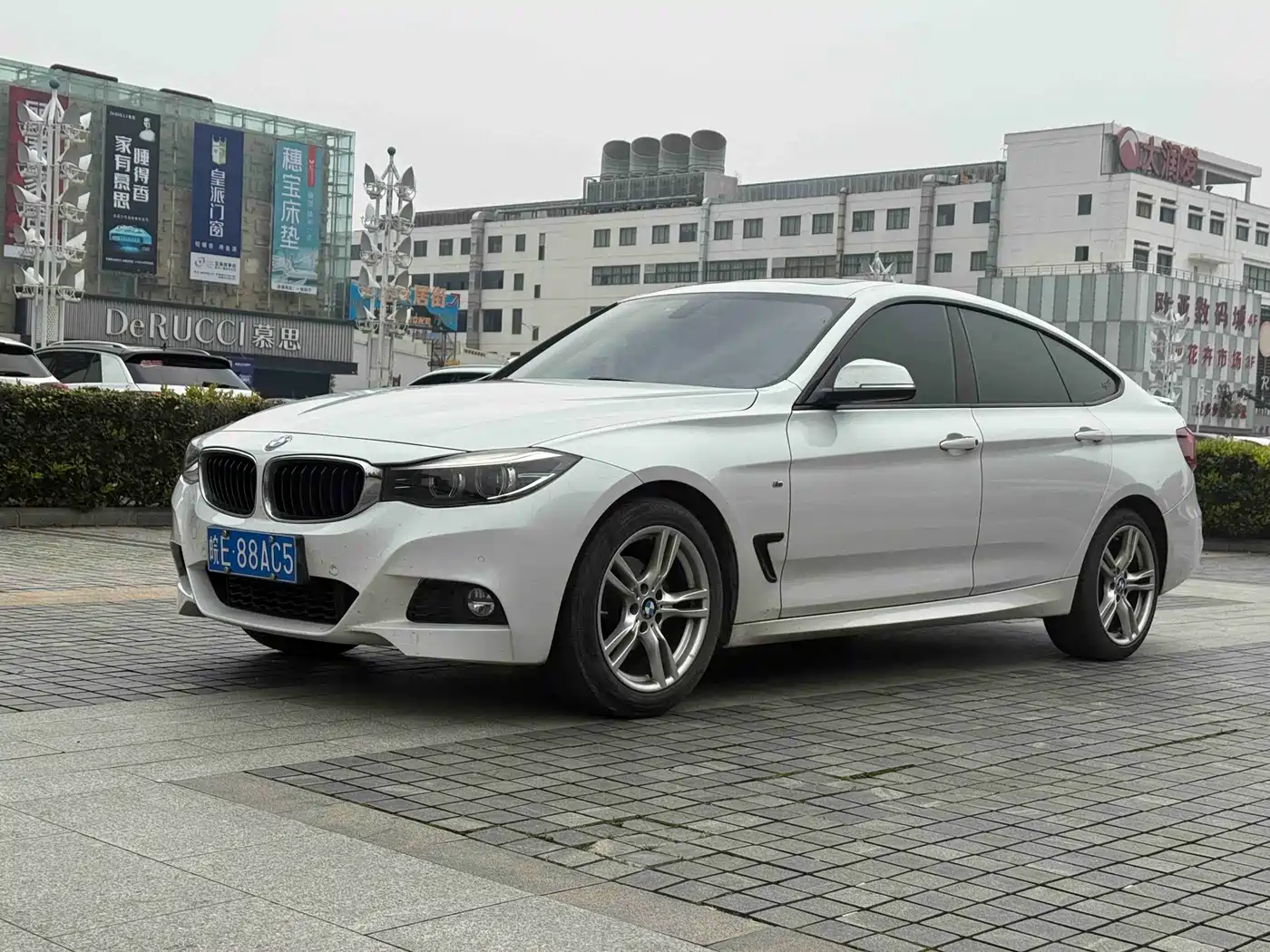 BMW 3 Series GT 2019 320i M Sport Model