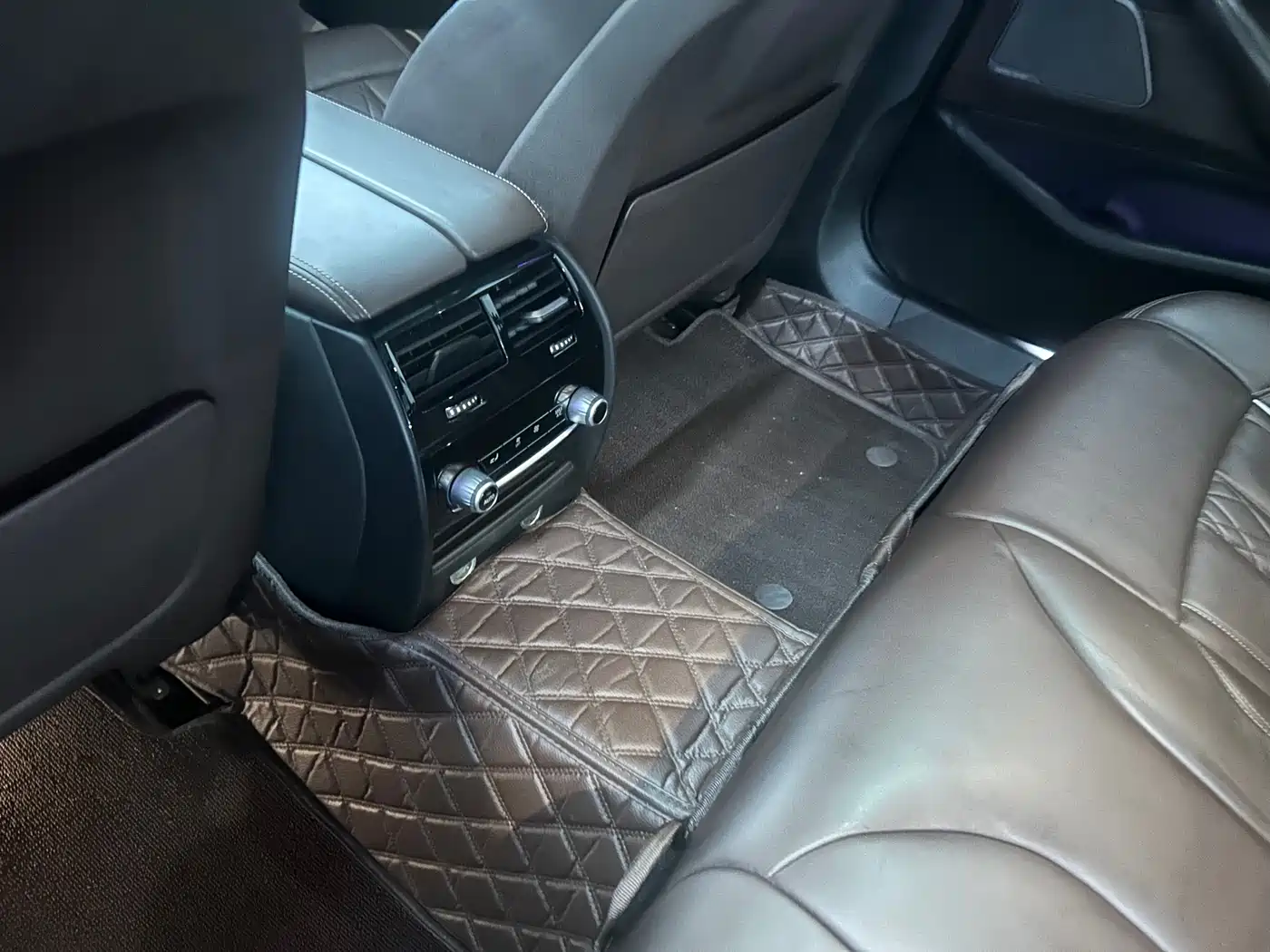 BMW 5 Series 2018 Facelift 530Li Leading Luxury Package фото 9