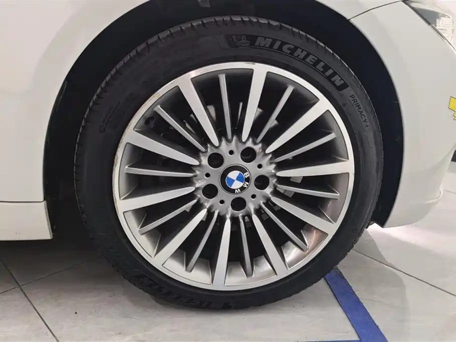 BMW 3 Series 2019 320Li Fashion Type фото 6