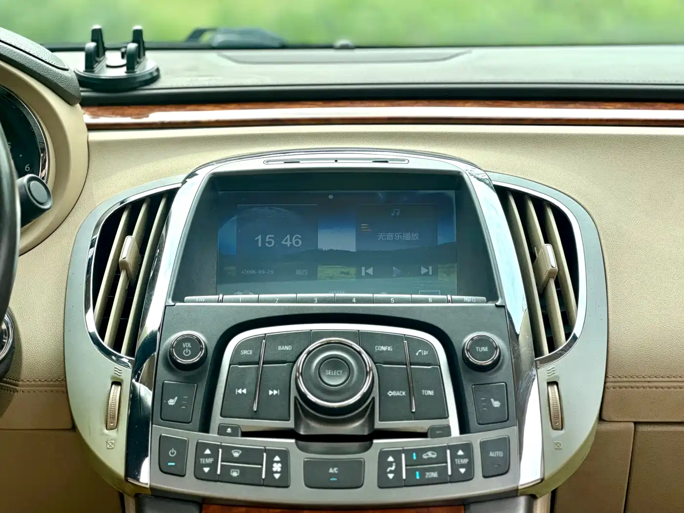 Buick LaCrosse 2013 2.4L SIDI Luxury Comfort фото 44