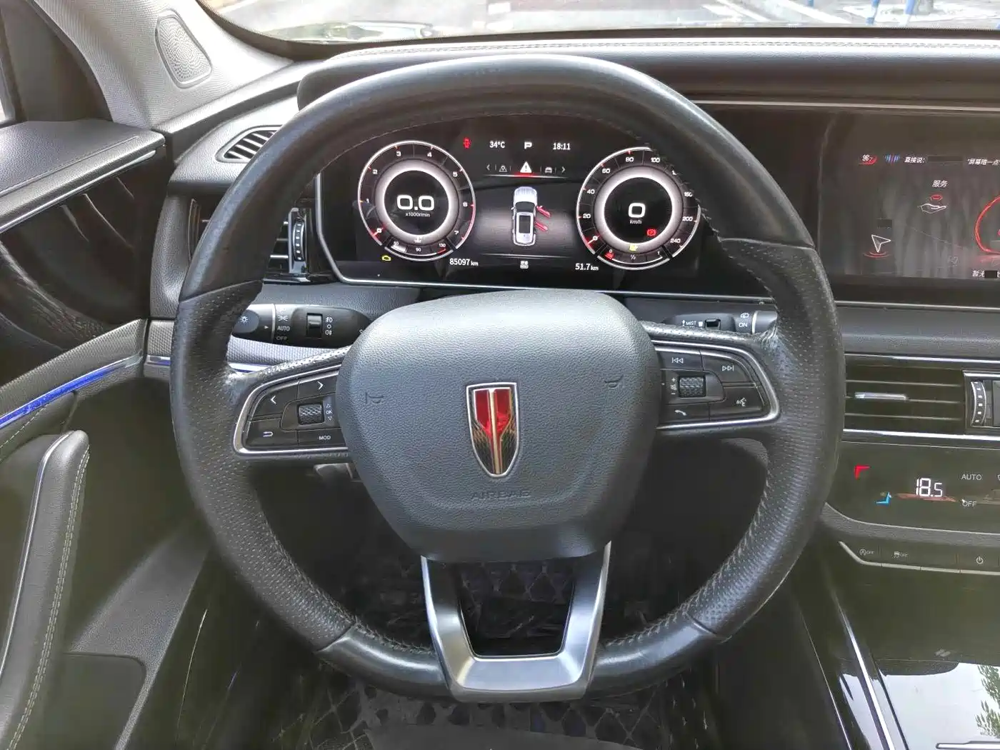 Hongqi HS5 2022 Facelift 2.0T Smart Flag Enjoyment Edition фото 8