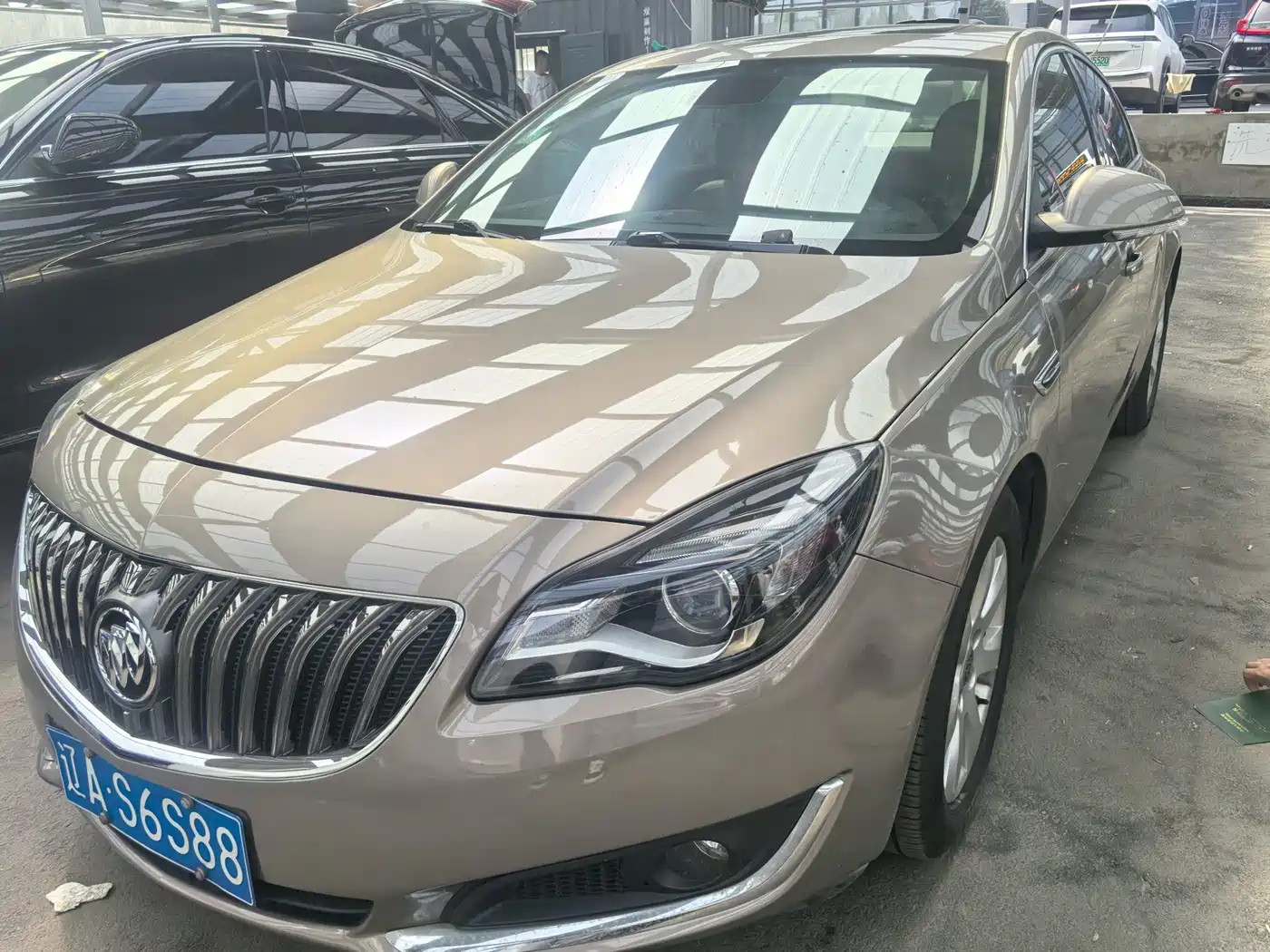 Buick Regal 2014 2.0L Elite Fashion Type фото 2