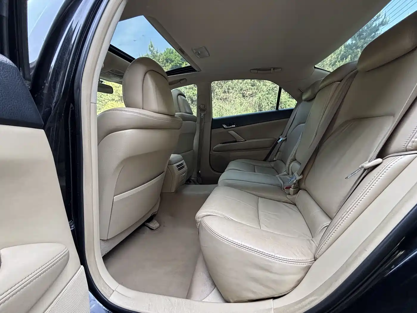 Toyota Reiz 2010 2.5V Style Elite Edition фото 8