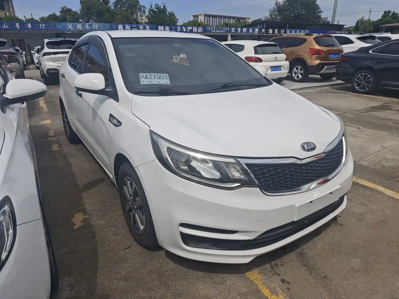 Kia K2 2017 2017 Sedan 1.4L AT GLS