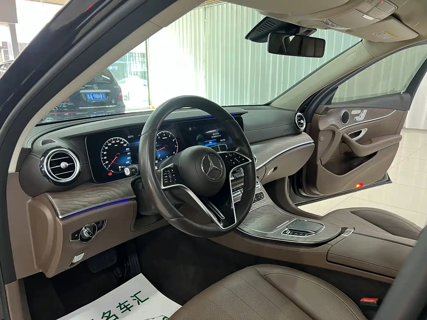Mercedes-Benz E-Class 2021 E 300 L Fashion фото 4