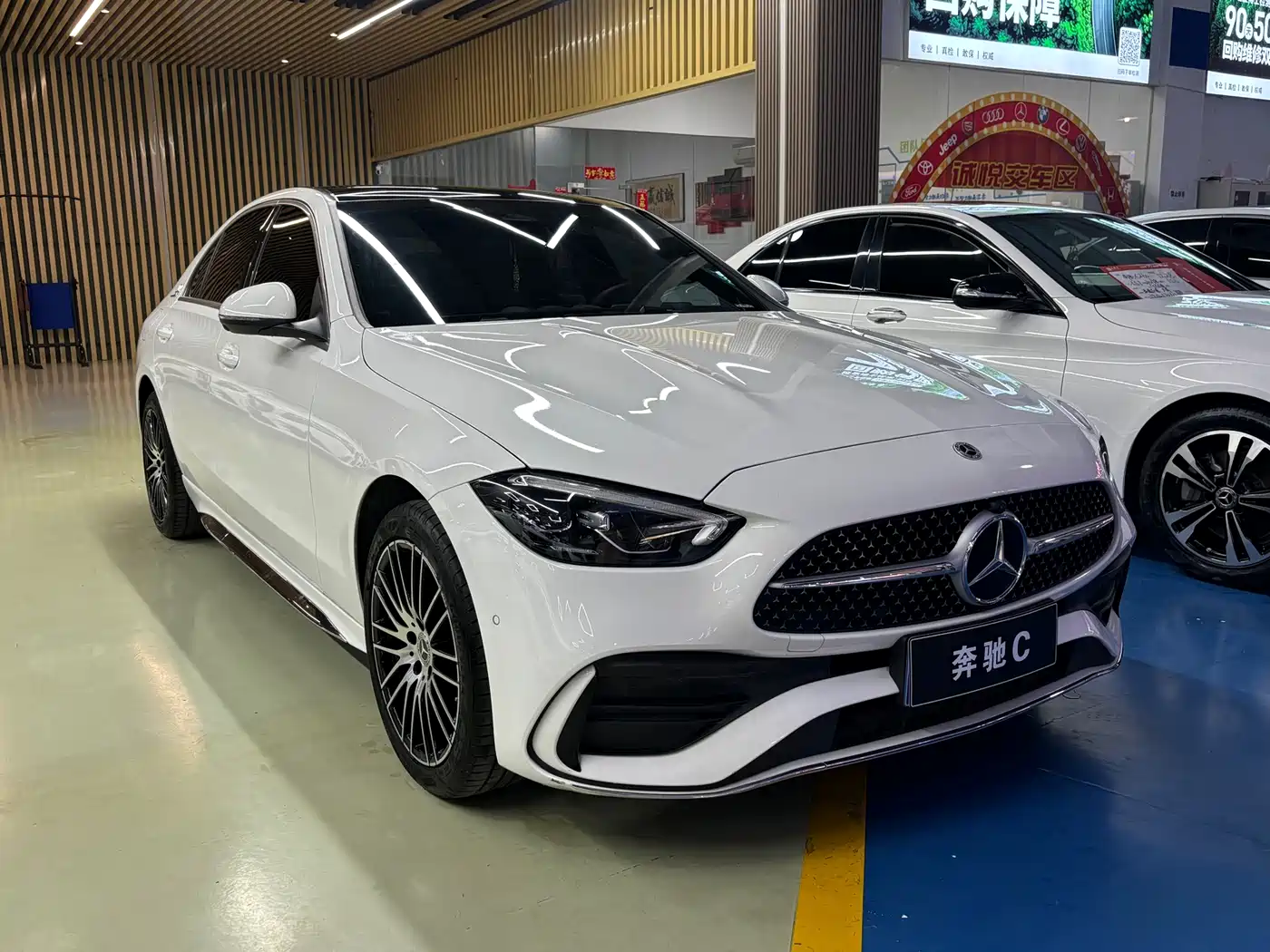 Mercedes-Benz C-Class 2025 C 260 L Sport Edition фото 3