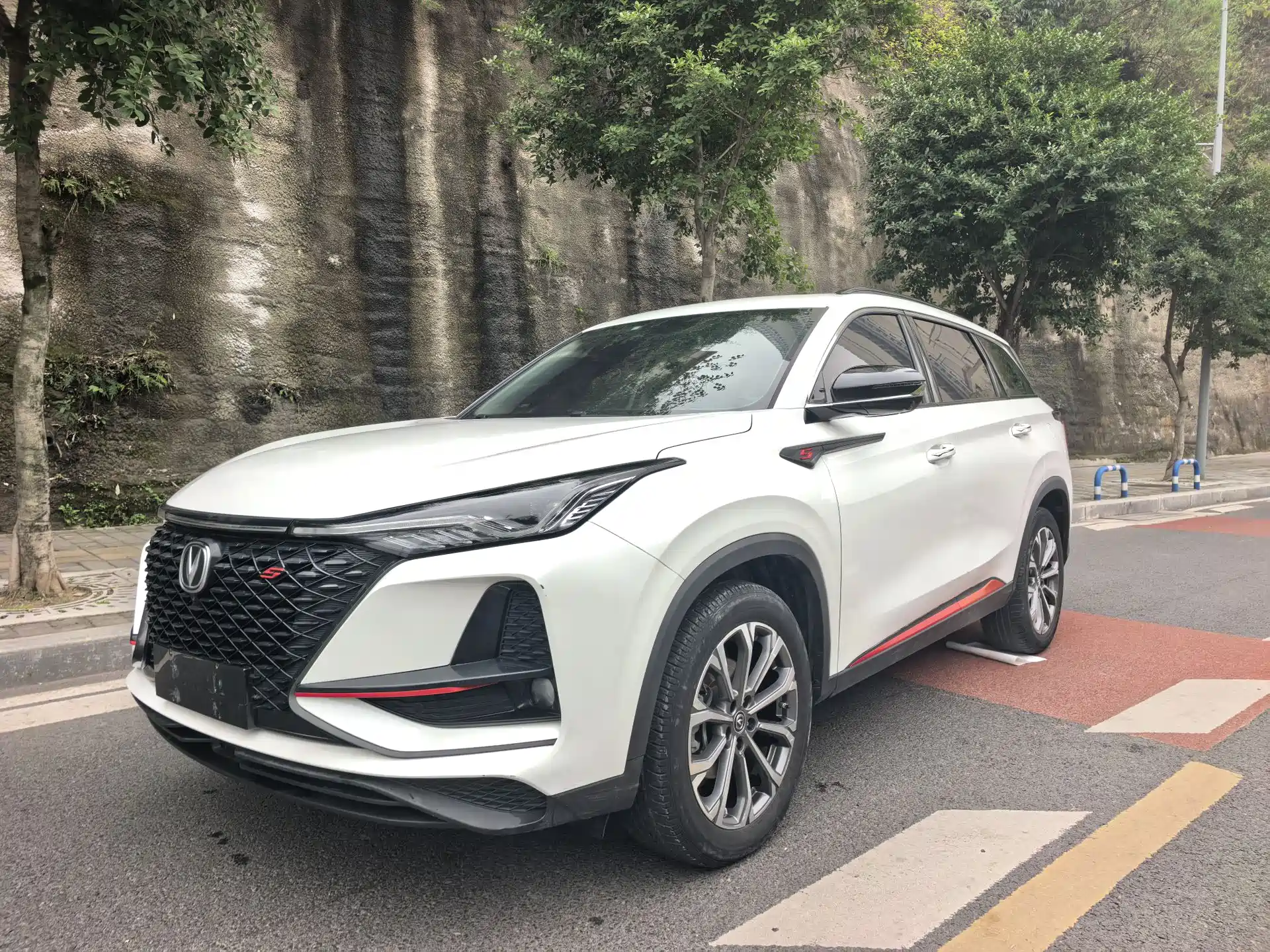 Фото 1 - Changan CS75 PLUS
