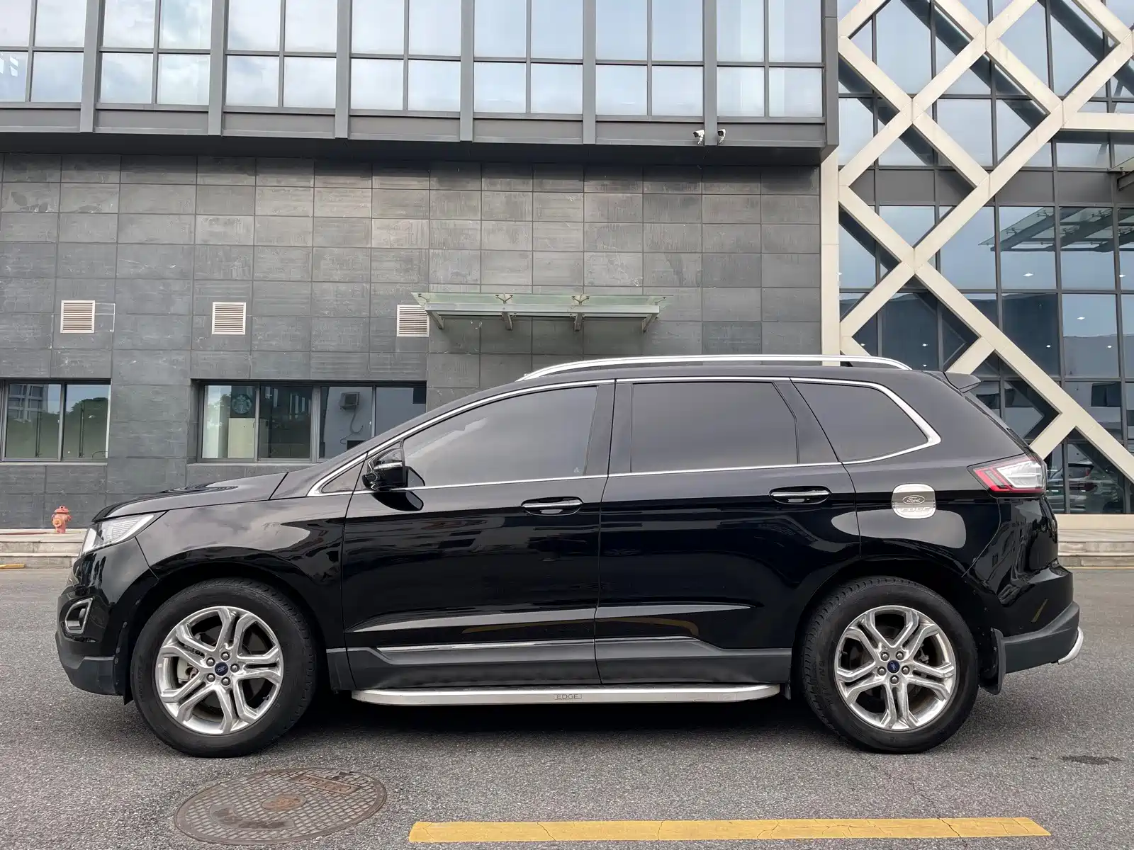 Фото 5 - Ford Edge
