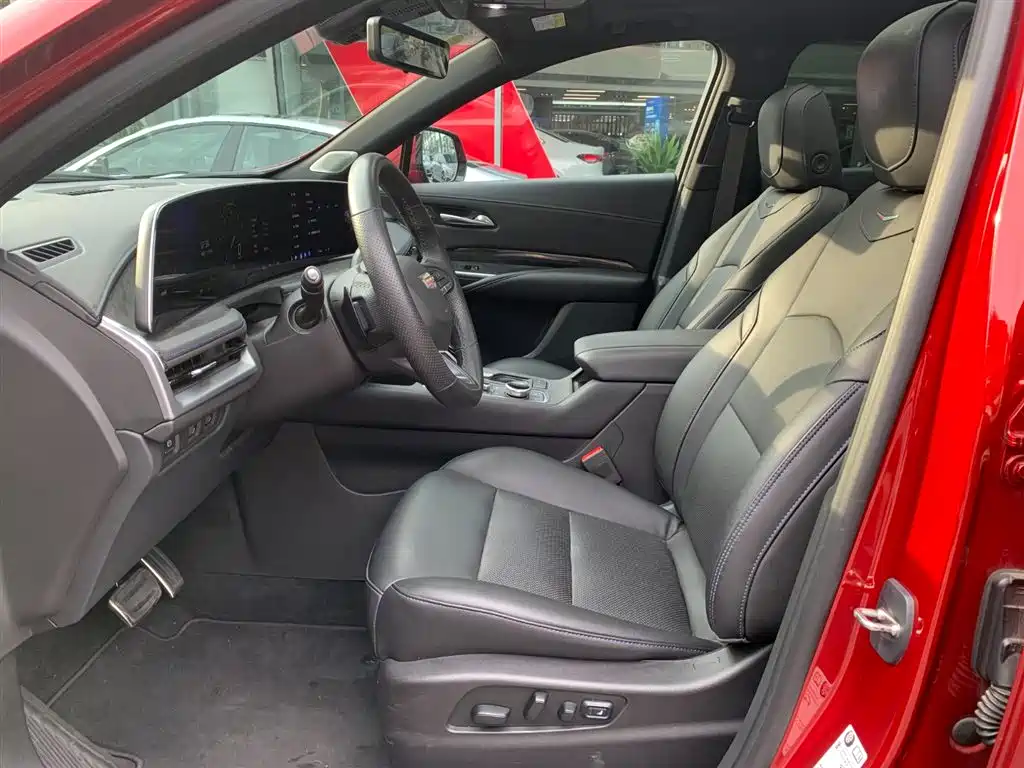 Cadillac XT4 2023 2024 28T 4WD Luxury Edition