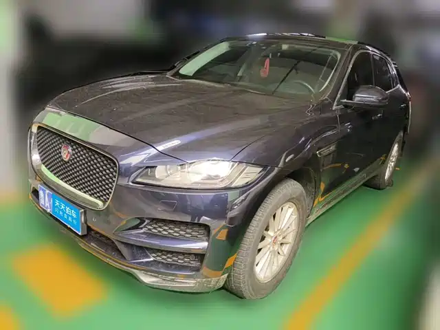 Jaguar F-PACE 2019