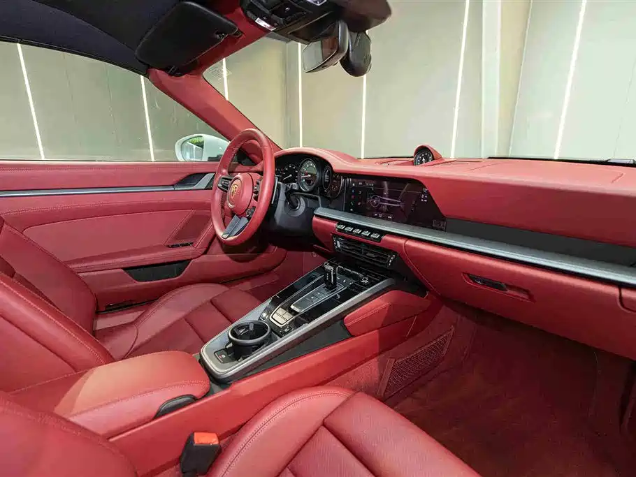 Porsche 911 2023 Targa 4 3.0T фото 17
