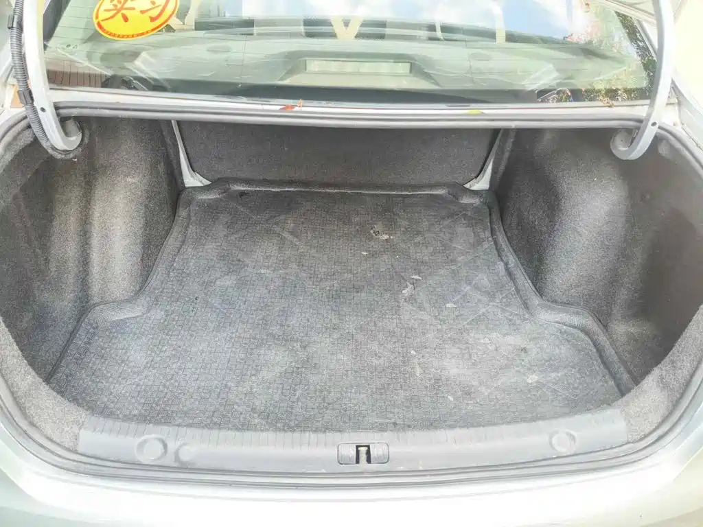 Photo 5 - Volkswagen Lavida