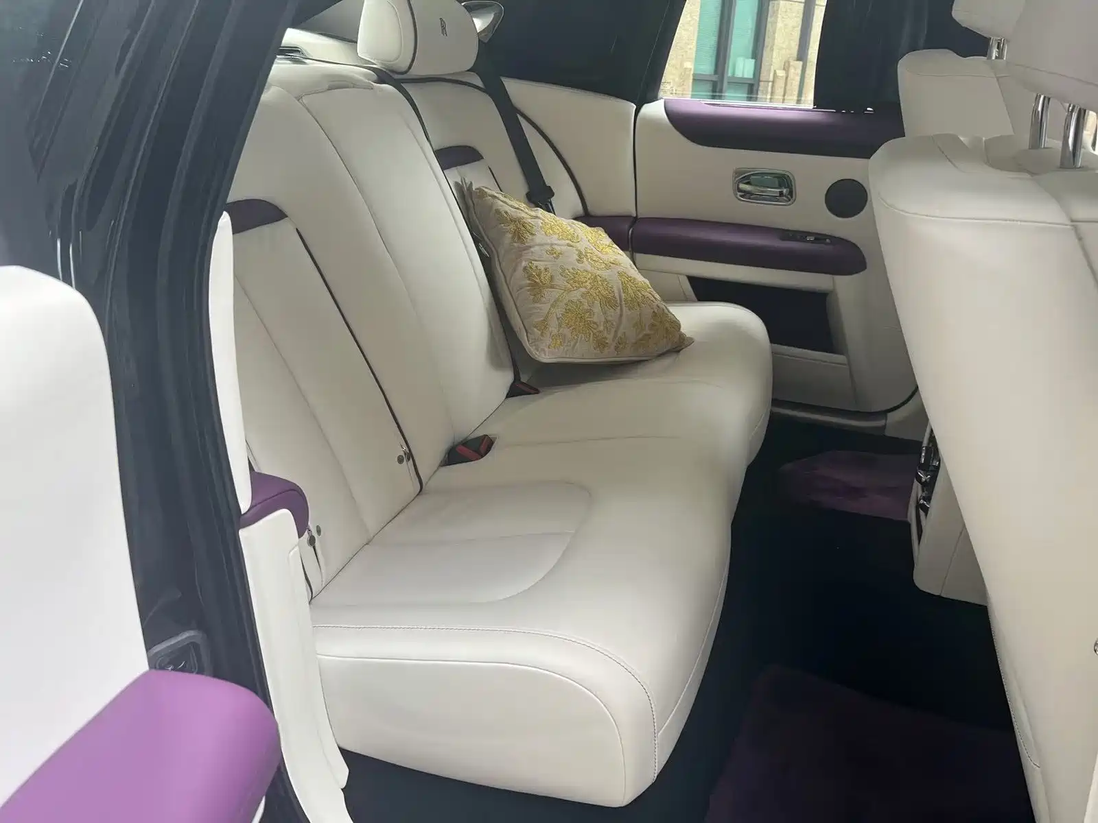 Фото 22 - Rolls-Royce Ghost
